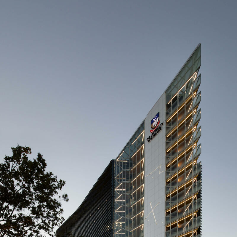 ADELAIDE MEDICAL & NURSING SCHOOL